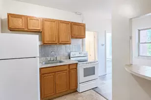 250 North St, New Britain, CT 06051 - Photo 5