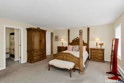 31 Broadleaf Circle, Suffield, CT 06093 - Photo 9