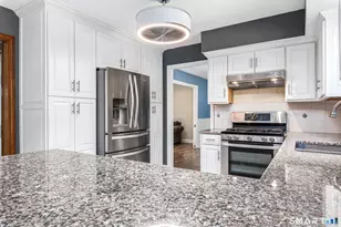 16 Katina Dr, Waterbury, CT 06708 - Photo 7