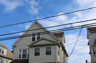 111 Bond St, Hartford, CT 06114 - Photo 1