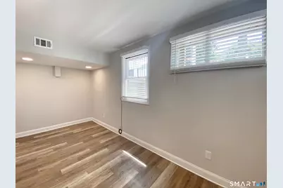 1 Mott Avenue #6, Norwalk, CT 06850 - Photo 5