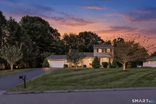 94 Ascolese Rd, Trumbull, CT 06611 - Photo 3