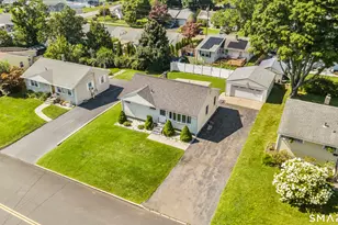72 South St, West Haven, CT 06516 - Photo 5