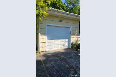 59 Springwood Drive, Trumbull, CT 06611 - Photo 3