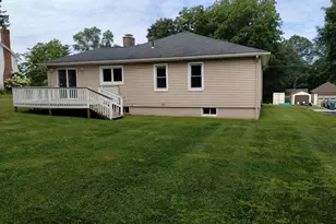 26 Highland Ave, Killingly, CT 06239 - Photo 17