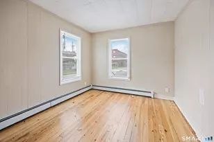 88 James St, Torrington, CT 06790 - Photo 11