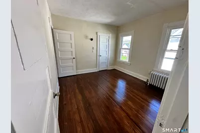15-17 Beacon Street #2nd floor, Hartford, CT 06105 - Photo 7