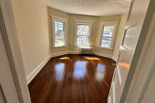 15-17 Beacon St, Hartford, CT 06105 - Photo 3