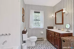 157 Middle River Rd, Danbury, CT 06811 - Photo 23