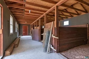 157 Middle River Rd, Danbury, CT 06811 - Photo 37