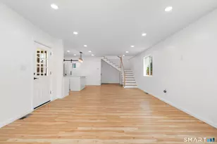 810 Brewster St, Bridgeport, CT 06605 - Photo 7