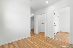 810 Brewster St, Bridgeport, CT 06605 - Photo 23