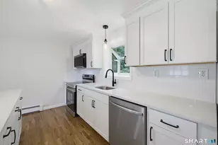 62 Kingswood Ln, Wolcott, CT 06716 - Photo 5