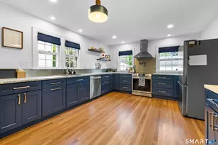 57 Fennbrook Rd, West Hartford, CT 06119 - Photo 3