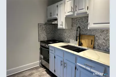 18 Cold Spring Road, Stamford, CT 06905 - Photo 3