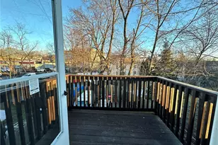 18 Cold Spring Rd, Stamford, CT 06905 - Photo 19