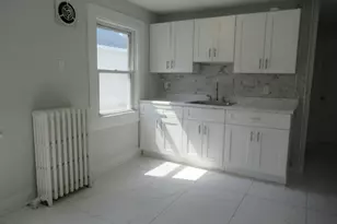 81 Jetland St, Bridgeport, CT 06605 - Photo 1