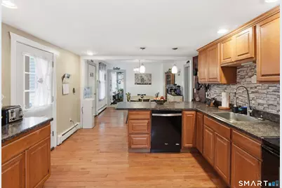 2 Myrtle Street, Plainfield, CT 06374 - Photo 9