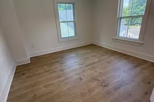 667 S Britain Rd, Southbury, CT 06488 - Photo 3