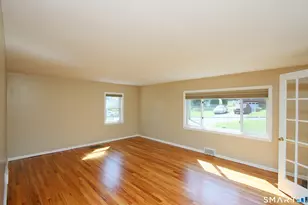 82 Sunbright Dr N, Meriden, CT 06450 - Photo 9