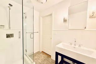 59 Bank St, New Canaan, CT 06840 - Photo 23