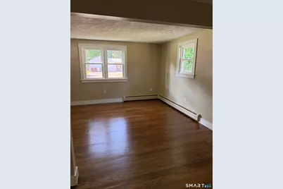 10 Lox Lane, Enfield, CT 06082 - Photo 17