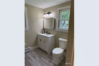 10 Lox Lane, Enfield, CT 06082 - Photo 13