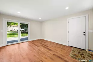 10 Lox Ln, Enfield, CT 06082 - Photo 17