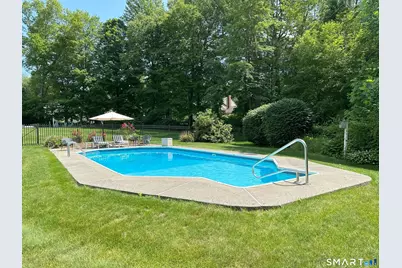11 Van Campen Lane, Bethel, CT 06801 - Photo 9
