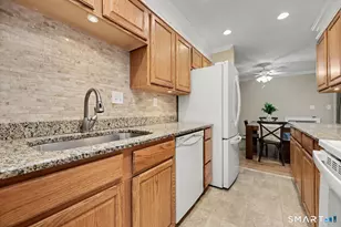 1 Linden St, Norwalk, CT 06851 - Photo 9