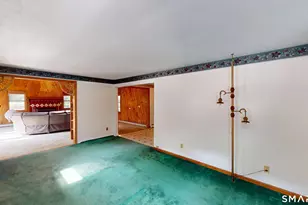 34 Angell Rd, Glocester, RI 02814 - Photo 9