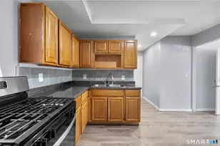 79 Hallock St, New Haven, CT 06519 - Photo 5