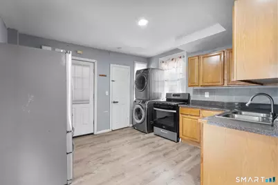 79 Hallock Street, New Haven, CT 06519 - Photo 7