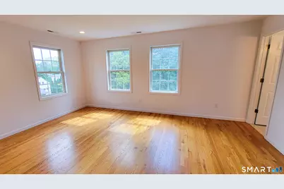 65 East Avenue, New Canaan, CT 06840 - Photo 13