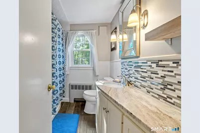 38 Barry Lane, Simsbury, CT 06070 - Photo 15
