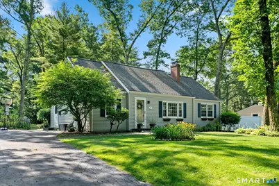 38 Barry Lane, Simsbury, CT 06070 - Photo 3
