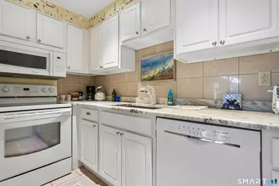 42 Quidnet Court #42, Guilford, CT 06437 - Photo 13