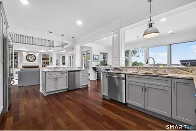 514 Main Street, Old Saybrook, CT 06475 - Photo 9