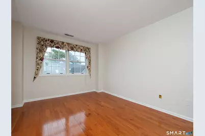 37 Wilton Crest #37, Wilton, CT 06897 - Photo 21