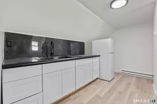75 Walnut St, Waterbury, CT 06704 - Photo 21