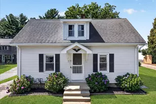 47 Myrock Ave, Waterford, CT 06385 - Photo 1