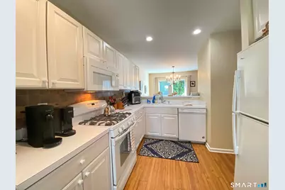 1705 Revere Road #1705, Danbury, CT 06811 - Photo 3