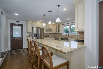 1374 Huntington Turnpike, Trumbull, CT 06611 - Photo 27
