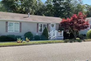 24 Cliff Rd, Ledyard, CT 06339 - Photo 3
