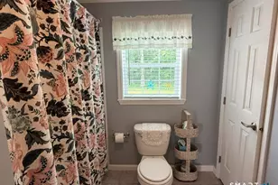 24 Cliff Rd, Ledyard, CT 06339 - Photo 15