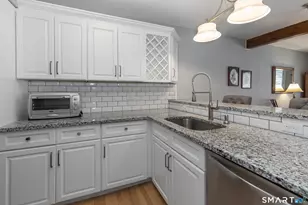 116 Timber Ridge, Southington, CT 06489 - Photo 7