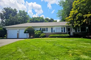 48 Clapboard Ridge Rd, Danbury, CT 06811 - Photo 3