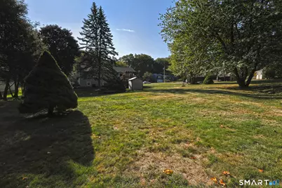 30 Lakeview Drive, Milford, CT 06460 - Photo 33