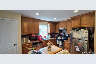 83 Inchcliffe Drive, Ledyard, CT 06335 - Photo 9