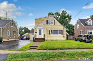 90 Ulrich Rd, Stratford, CT 06614 - Photo 1